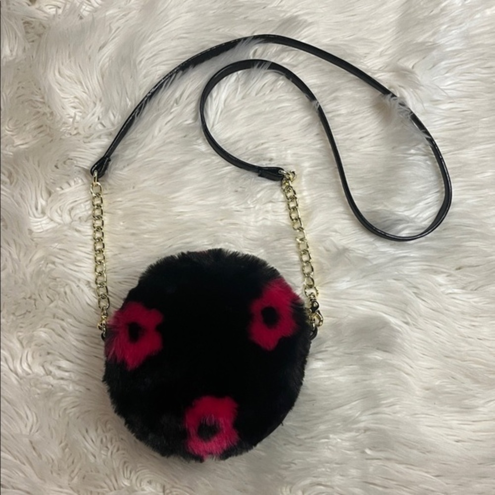 NWOT Betsey Johnson X Trolls faux fur canteen style crossbody bag